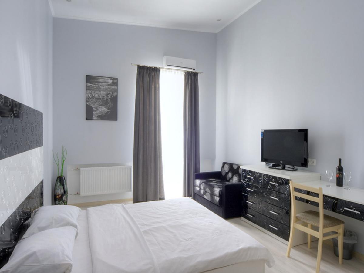 Best Season Apart Hotel Kijów Zewnętrze zdjęcie