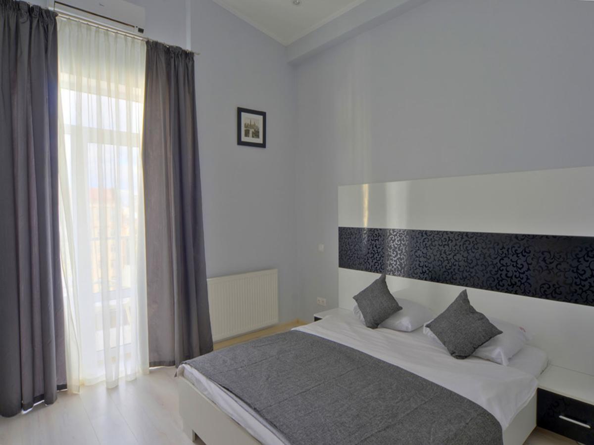 Best Season Apart Hotel Kijów Zewnętrze zdjęcie